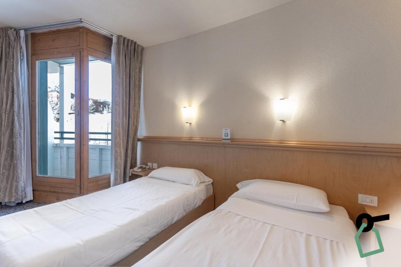 Hotiday Hotel 세스트리에 외부 사진